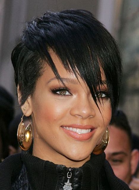 rihanna 2011 march. 2011 March 05 « THATS WHATS UP